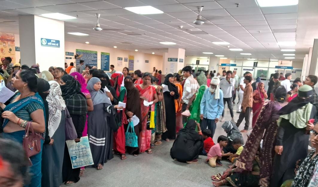OPD full due to seasonal diseases, beds are decreasing