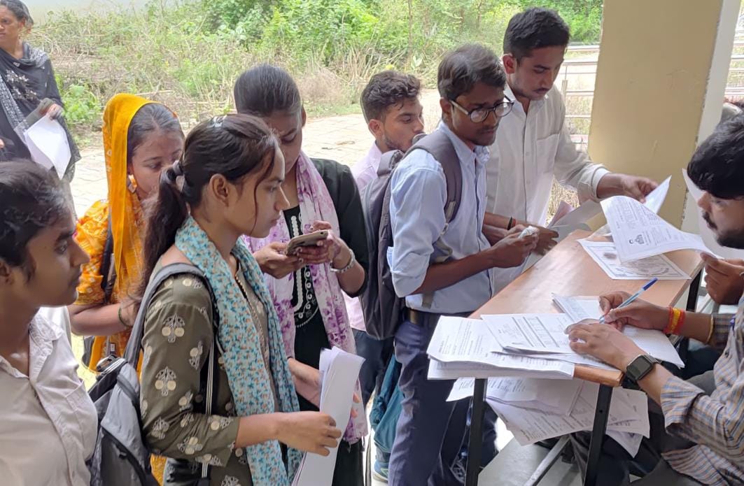 105 candidates selected in the job fair