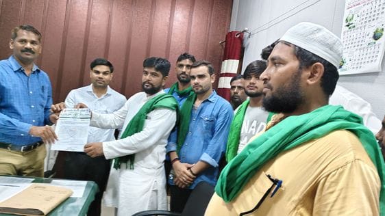 Farmers' organization submitted a memorandum on the allegation of bribery