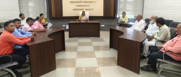 The Vice Chancellor assured to solve the problems