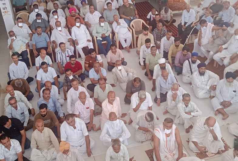 Jain community collectively felicitated their Gurus