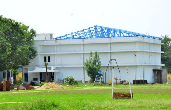The construction of the stadium can be completed by December