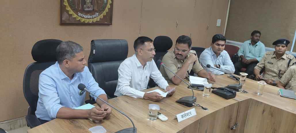 Damoh Tigers Halt Gun Licenses: No Arms Permits Within 10 KM Radius of Veerangana Durgavati Tiger Reserve