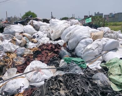 Notice to BDPO on finding illegal garbage on panchayat land
