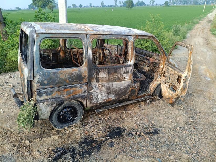 Car burnt due to fire on highway near village Saman