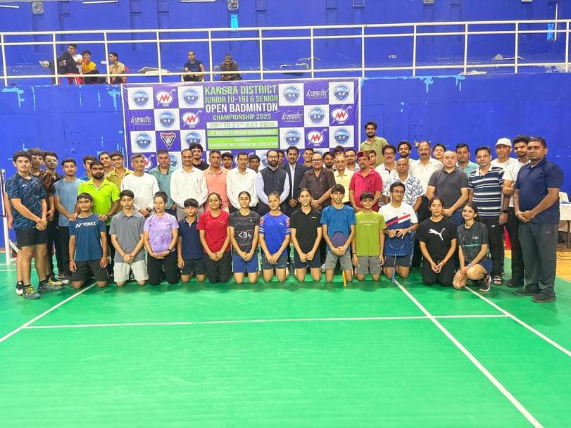 Vishwas reached the next round by defeating Arpit in badminton