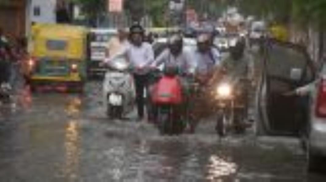 Somewhere a tree fell, somewhere a branch fell, waterlogging derailed traffic