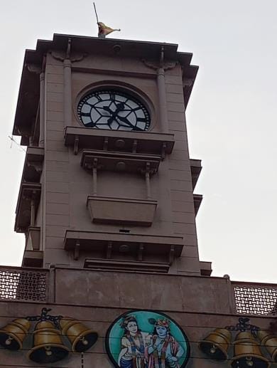 Time has stopped for people of Hathras, the clock of the clock tower has been closed for six months