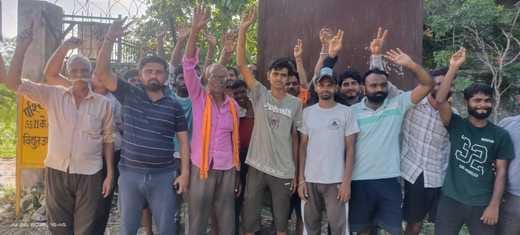 Villagers protested at the power station over the electricity crisis