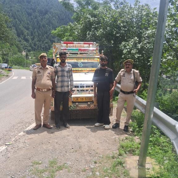 Udhampur, Two Cattle Smugglers Arrested, Chenani And Majalta Police Station