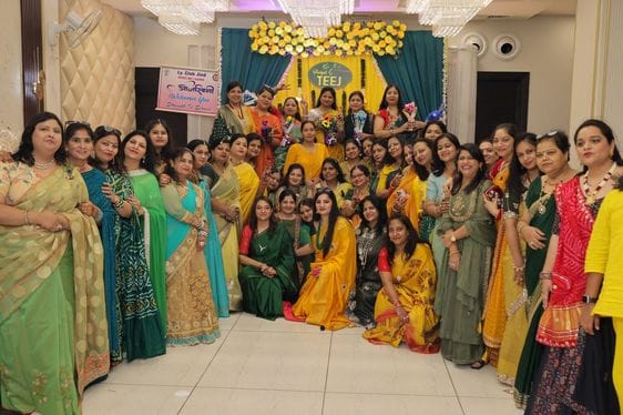 Radhika Singla won the title of Teej Queen