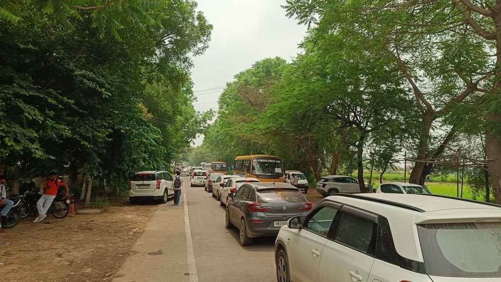 Jam after the exam is over, thousands of students and common people stranded