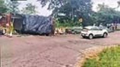 Truck carrying pilgrims from Odhan in Himachal crashes, one dead, several injured