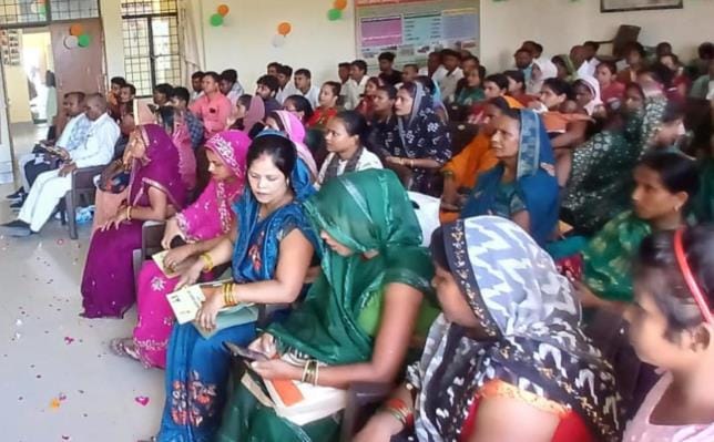 Certificates and kits given to 100 Krishi Sakhis