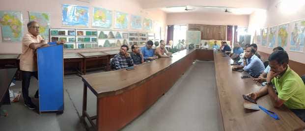 The bravery of the army was praised in the seminar