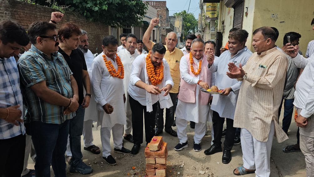 Work of laying new sewer line at Prem Nagar Tila starts at a cost of Rs 18.61 lakh