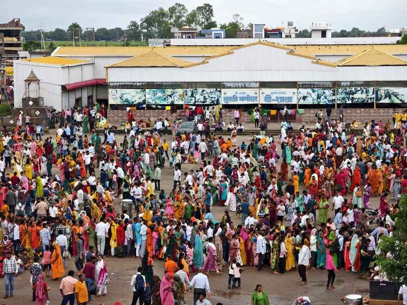 श्रद्धा, उत्साह और समर्पण का महासंगम बना कुबेरेश्वरधाम