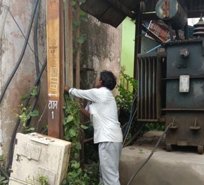 Electricity is irregular due to low voltage and local fault, consumers are troubled