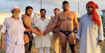 Jagdish of Dataganj defeated Sutta of Pilibhit