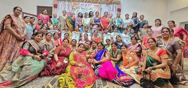 Payal Varshney became Teej Queen, winners received prizes