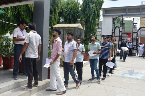 CET... 91.48% candidates appeared for the exam on the second day, 4877 were absent in two days