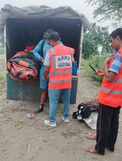 Bodies of nieces found after 45 hours who were swept away in canal