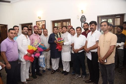 Expressed gratitude to Union Minister Nitin Gadkari for giving Rs 1,452 crore to Jalori Tunnel