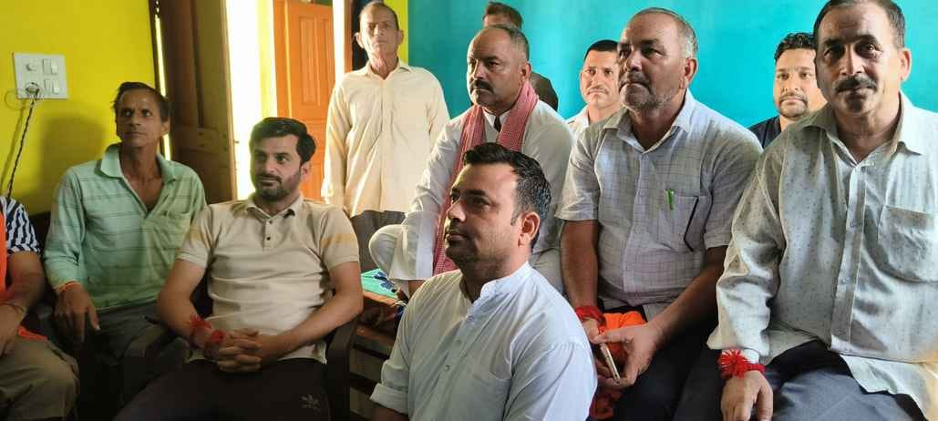 Poni, Reasi, Man ki baat, Village Lad
