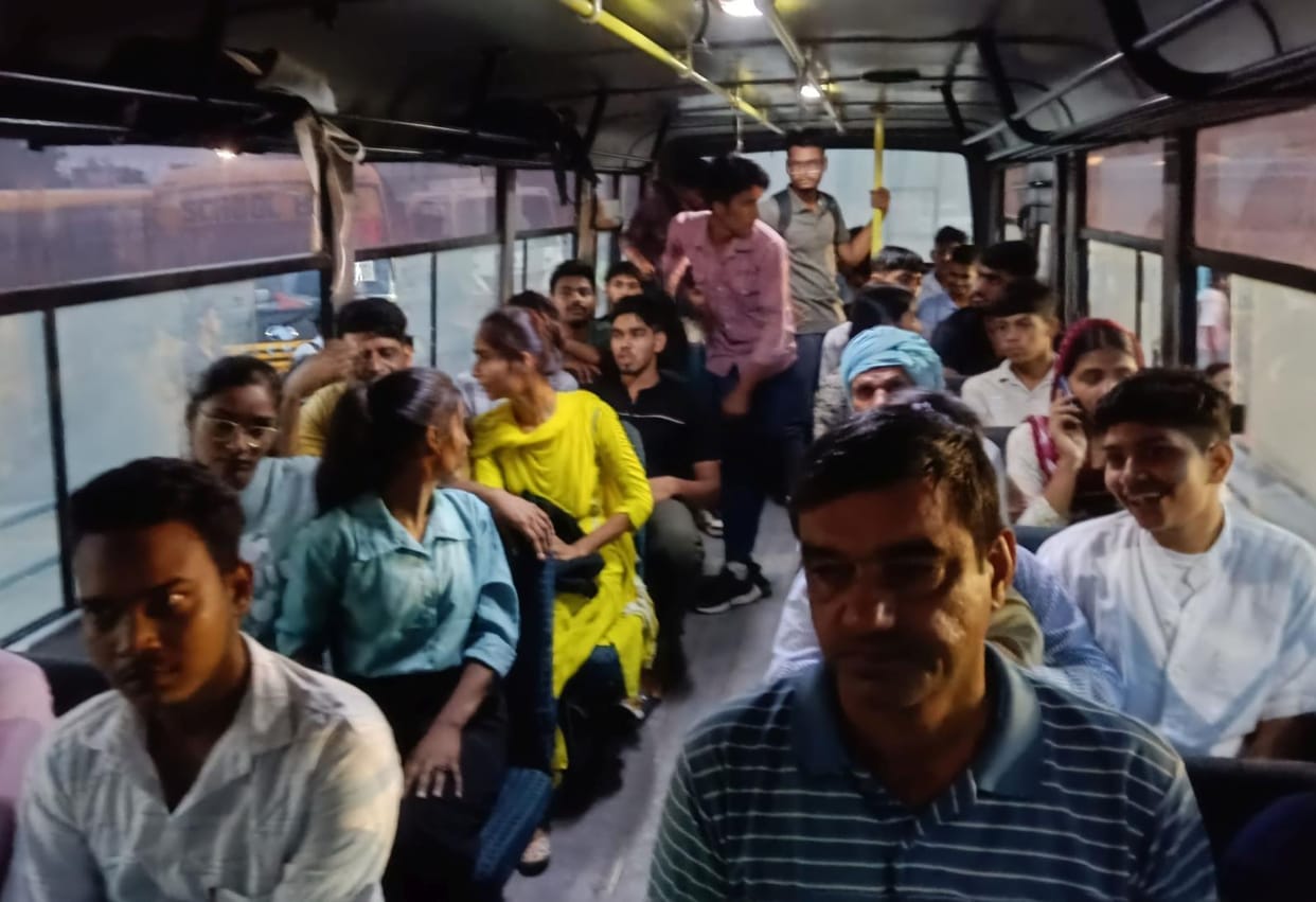 10 thousand travellers bothered