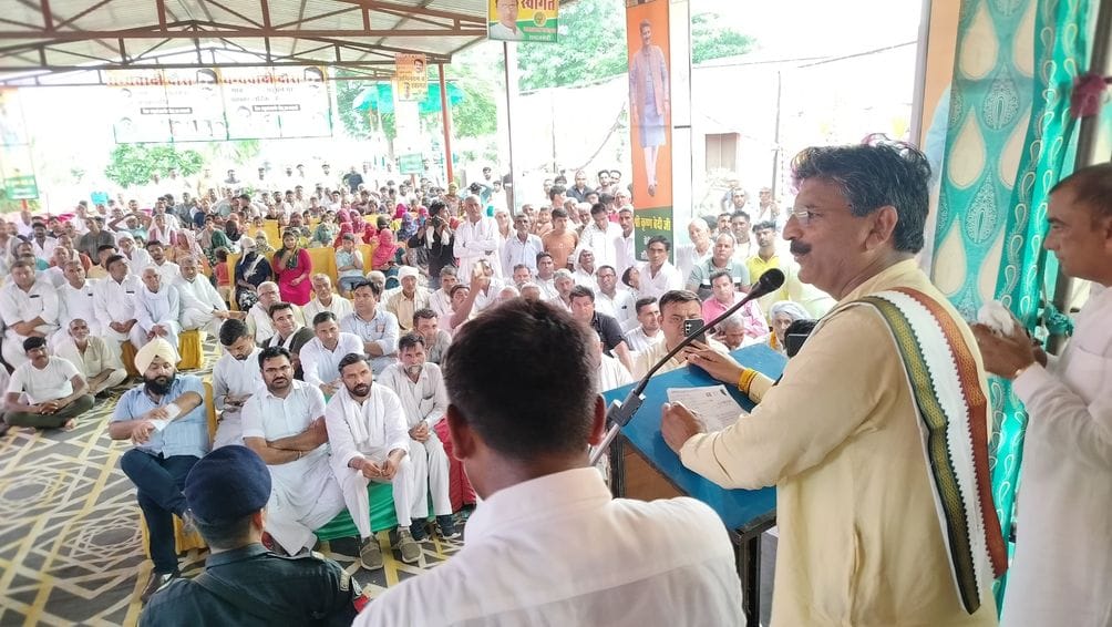 Cabinet Minister Krishna Kumar Bedi gave the gift of development works in Lohchab village