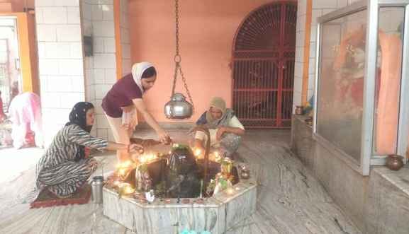 Rudrabhishek in temples, worship in homes