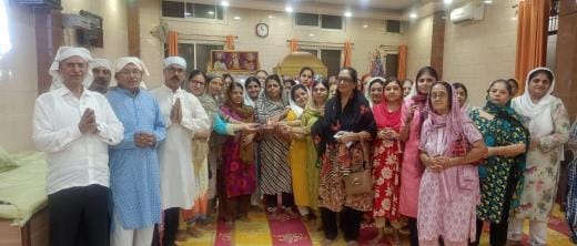 Bhajans resonated in Saint Kanwar Ram's court