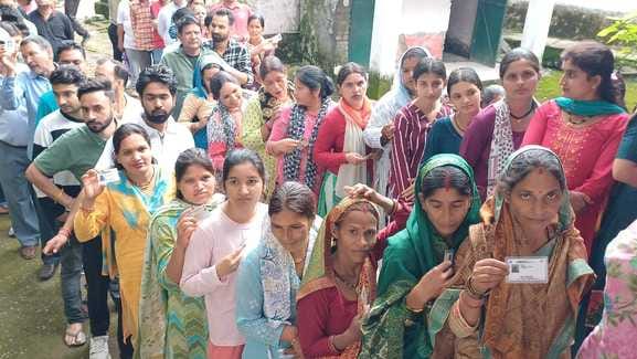 Voters are enthusiastic even after the rain