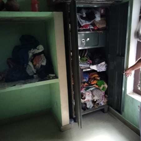 Jewellery and cash stolen from two houses in Rampura