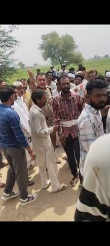 Stone pelting between two parties in village Bodiwali, later compromise was reached
