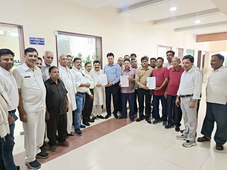 There were 12 nominations in the election of the governing body of the Vaishya Sanstha