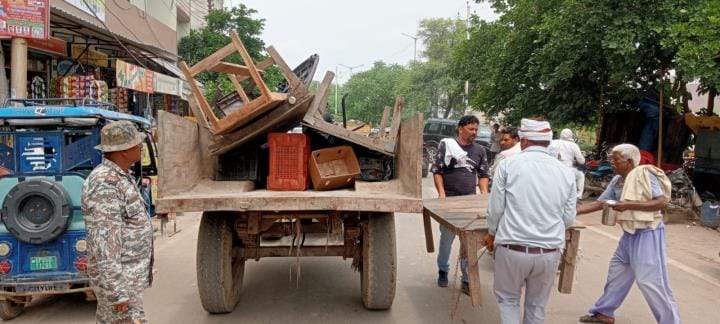 Seeing the action on encroachment, the traders closed their shops