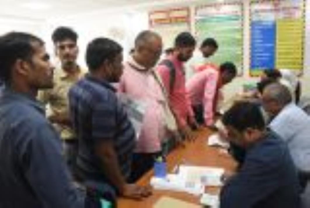 68 candidates for the post of contract driver passed the first test