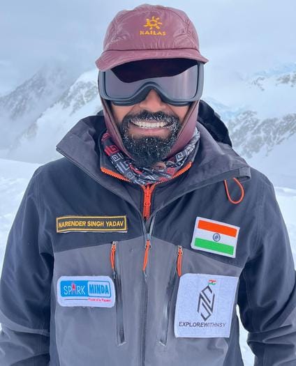 Narendra Yadav will hoist the tricolor on the top of Elbrus on Independence Day