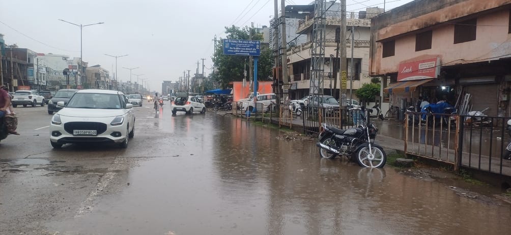 Rain exposed the Municipal Council, waterlogging occurred in the lower areas