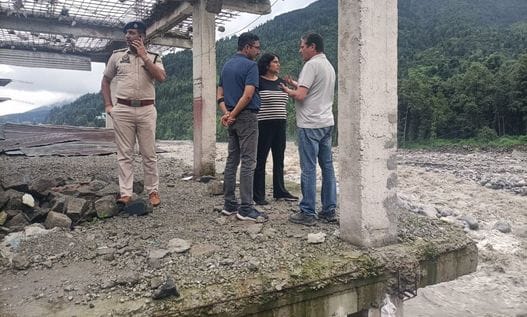 The water level of Beas and its tributary rivers and streams increased due to rain