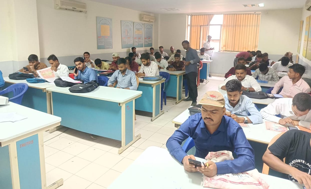 Students gave exam to study Robotics Engineering