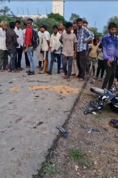 Two youths died in bike collision