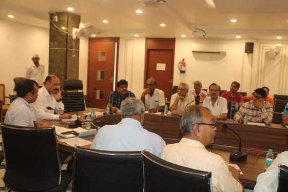 District Udyog Bandhu Samiti raised the issue of electricity, roads and cleanliness