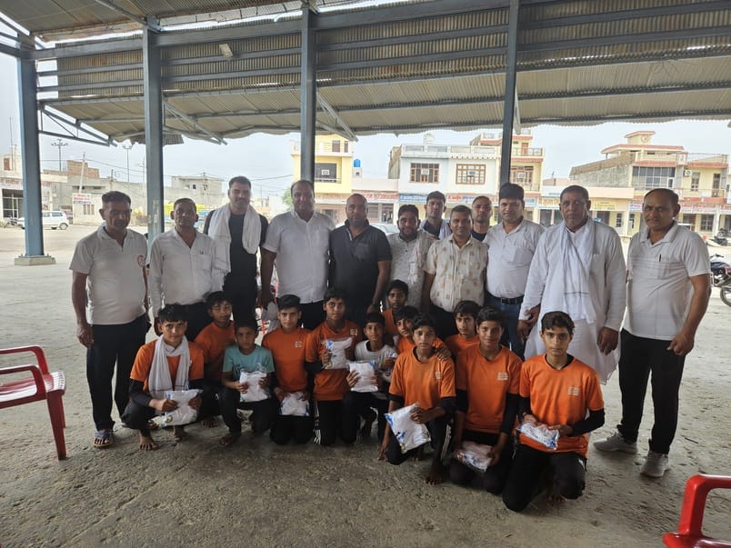 12 Kabaddi players were honored