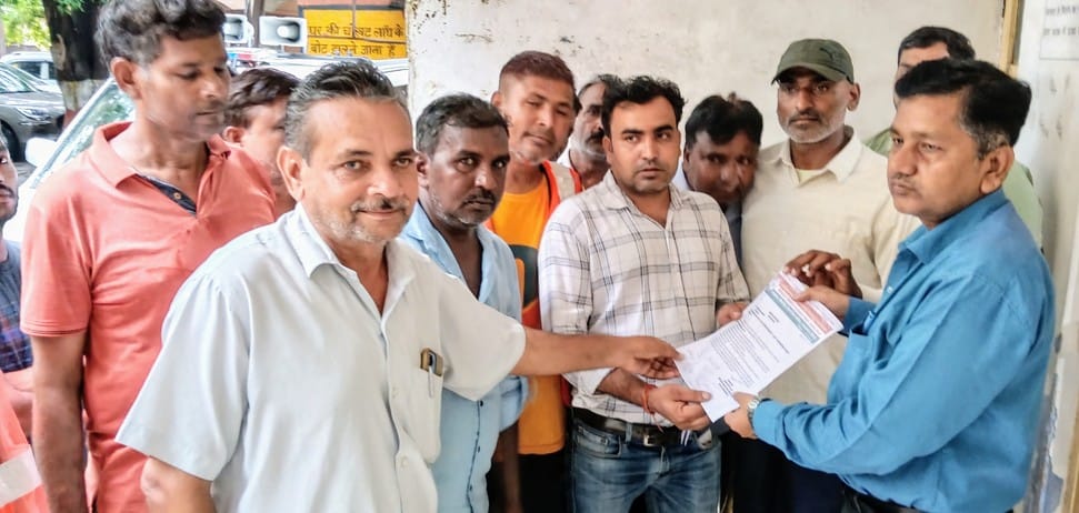 Demand to provide the benefits of 7th Pay Commission to the contractual employees of the body