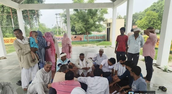 Special Gram Sabhas were organized in Bisoha and Karauli