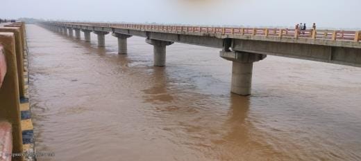 Kane and Yamuna moved towards danger mark