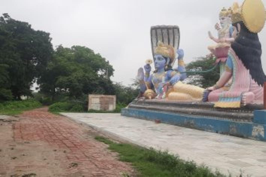 The Parikrama Marg of Gadhamafi Dham will be widened