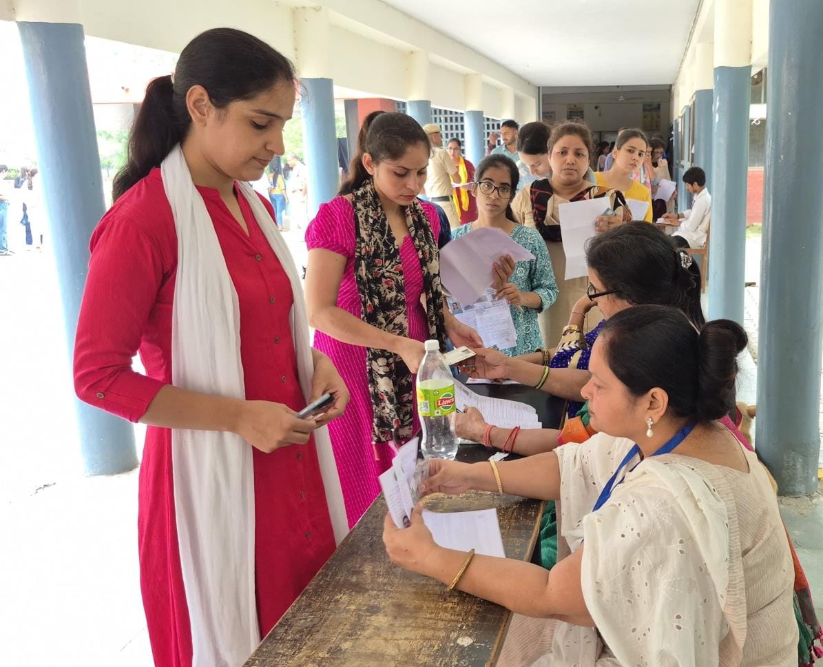 More than 5,800 candidates appeared for Haryana Teacher Eligibility Test at 19 centres in the city